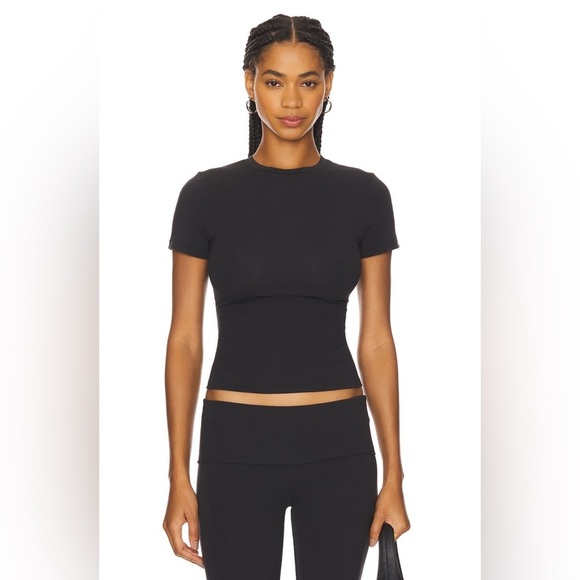 SKIMS Tops - Skims Cotton Jersey T-Shirt - L